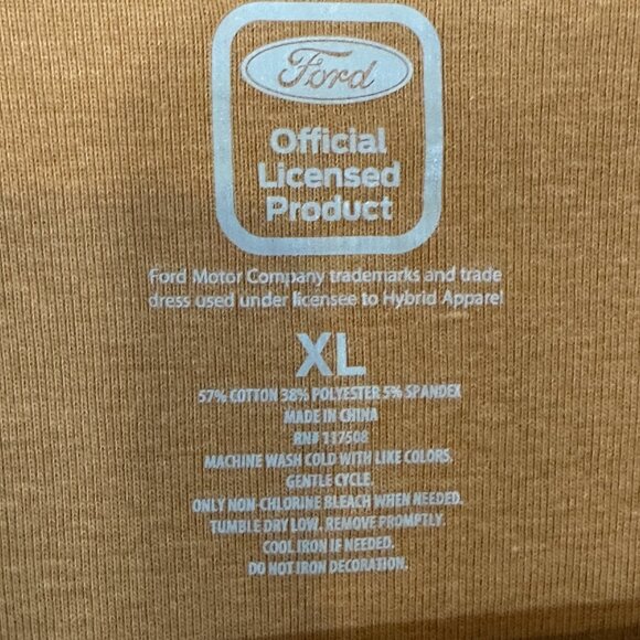 NWOT Ford Bronco Classic Cropped T-Shirt Women's Size XL - Picture 6 of 8